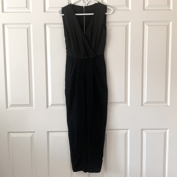 Bloomingdale’s black zip-up jumpsuit - Picture 1 of 3